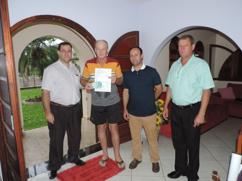 ENTREGUE PRÊMIO AO GANHADOR DO PROGRAMA "NOTA FISCAL GAÚCHA"